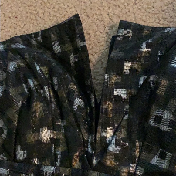 Dress - Picture 3 of 5